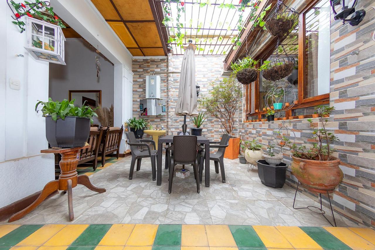 Готель Ayenda Sarayu House Медельїн Екстер'єр фото