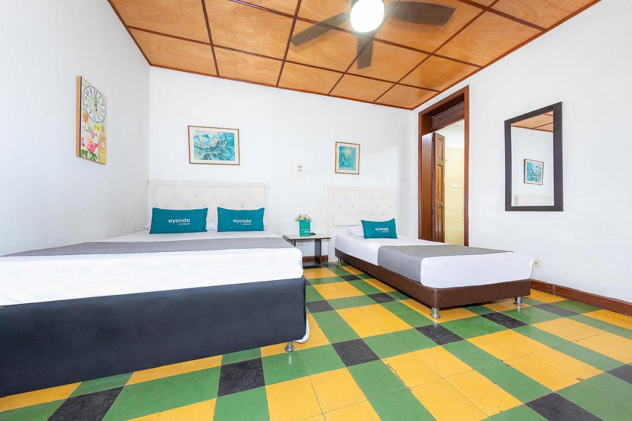 Готель Ayenda Sarayu House Медельїн Екстер'єр фото