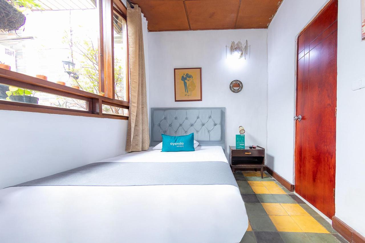Готель Ayenda Sarayu House Медельїн Екстер'єр фото